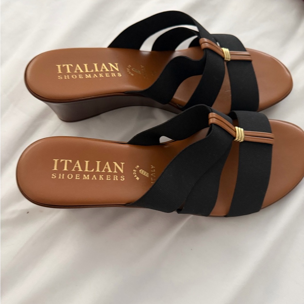 Italian Shoemakers Black and Brown Wedge Sandals